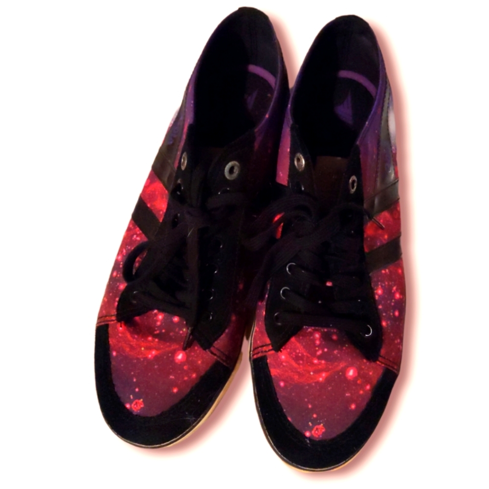 Galaxy Print Tennis Shoes